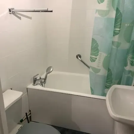 Appartement Secteur Hôpital Universités Et Centre Sportif